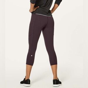 Lululemon Speed Up Crop (21") - Size 6 Pelt